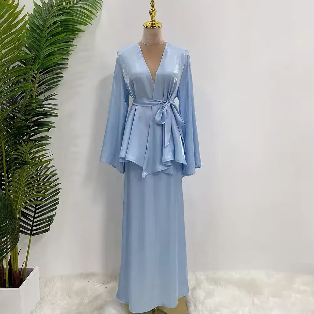 Satin Wickelkleid “Grace” mit Taillengürtel