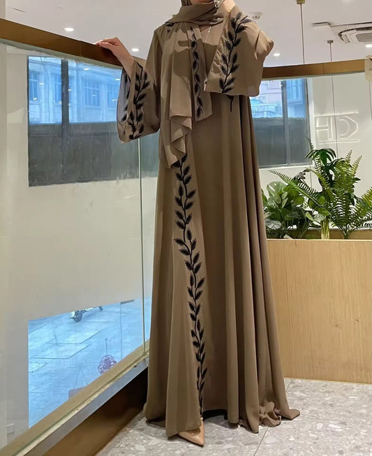 Dubai Abaya “Zahara Al Emarat