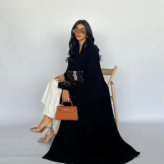 Eleganter schwarzer Abaya-Cardigan mit Perlenverzierung
