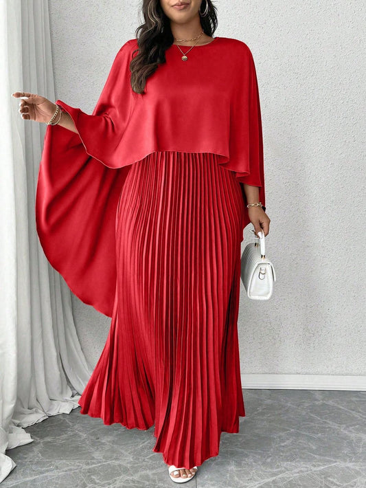 Plissee Cape-Kleid Zeitlose Eleganz trifft auf Modernen Chic