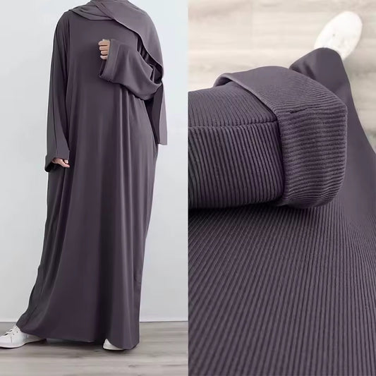 Abaya Elegance Flow Leichtes Maxikleid mit weitem Schnitt