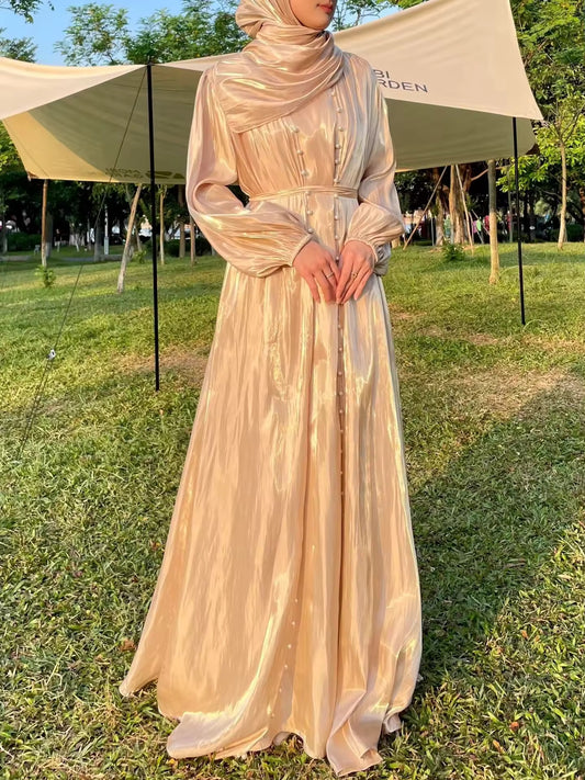 Elegantes Satin-Dreiteiliges Set – Maxikleid mit Gürtel und Schal