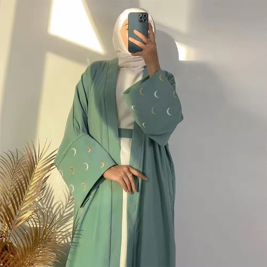 Abaya Lunar Elegance Stilvolle Abaya mit Halbmond-Stickerei