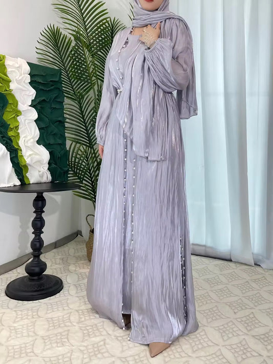 Elegantes Satin-Dreiteiliges Set – Maxikleid mit Gürtel und Schal