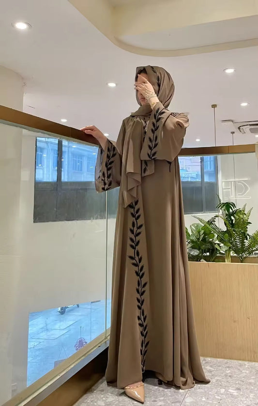 Dubai Abaya “Zahara Al Emarat