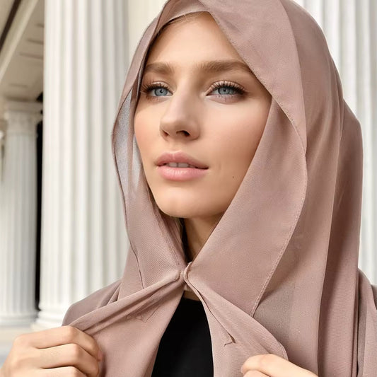 Serenity Chic Satin Hijab in Schwarz, Weiß, Beige & Khaki