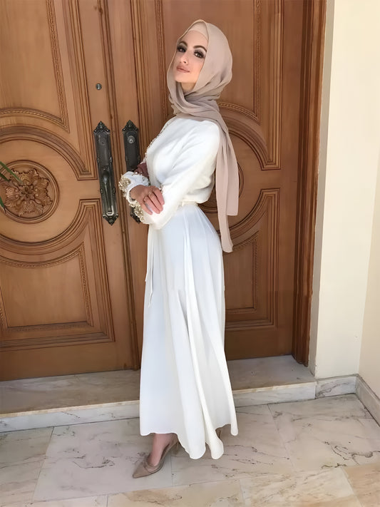 Elegance Maxi Dress mit Stickerei-Details