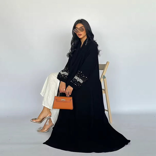 Eleganter schwarzer Abaya-Cardigan mit Perlenverzierung